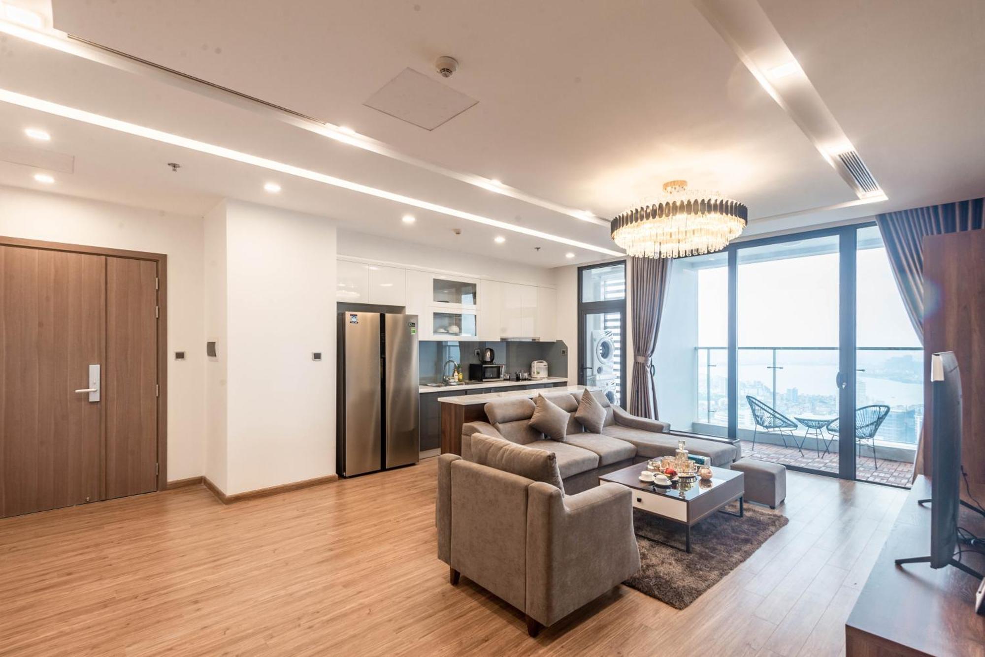 Luxury Serviced Apartment Vinhomes Metropolis Premium 河内 外观 照片
