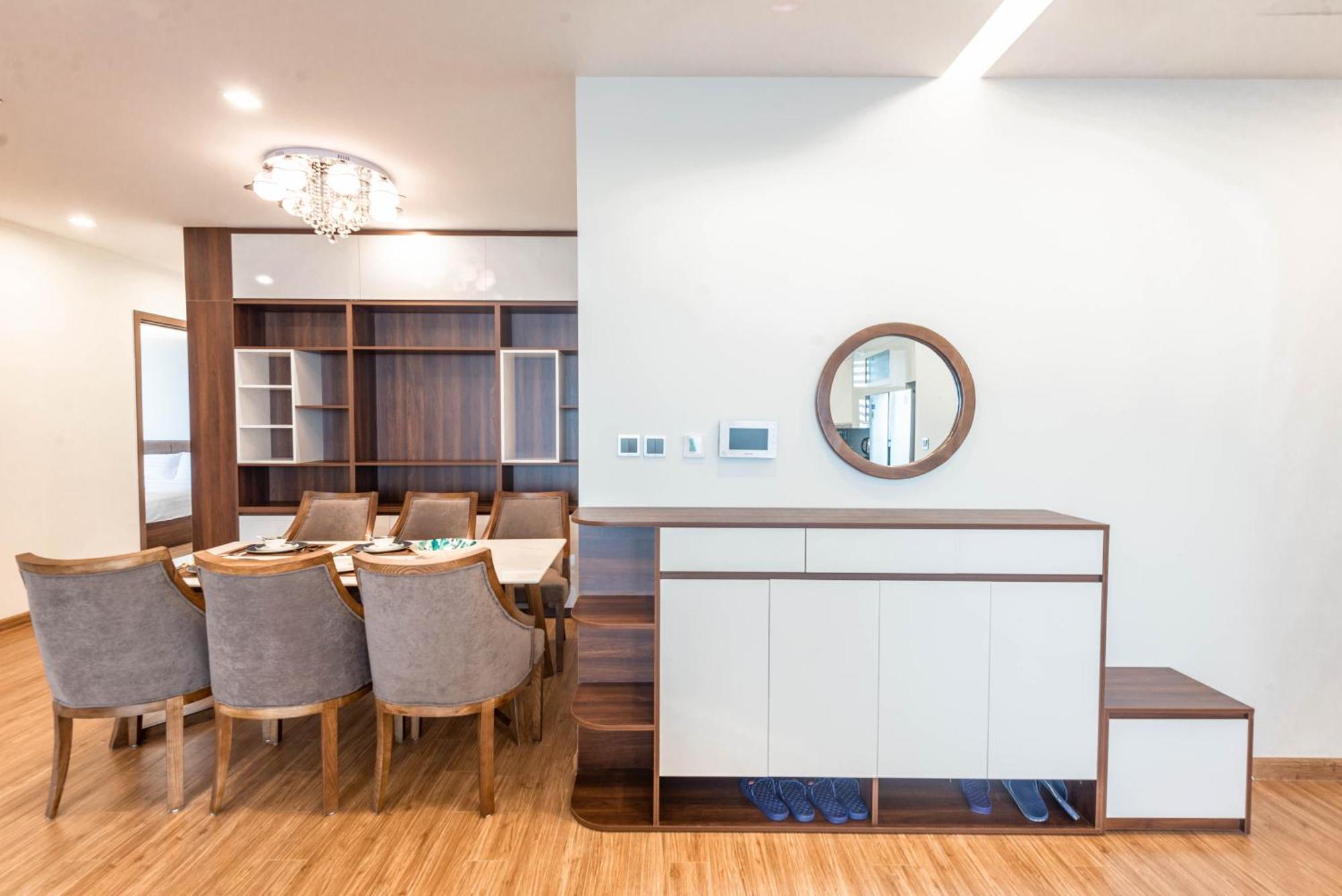 Luxury Serviced Apartment Vinhomes Metropolis Premium 河内 外观 照片