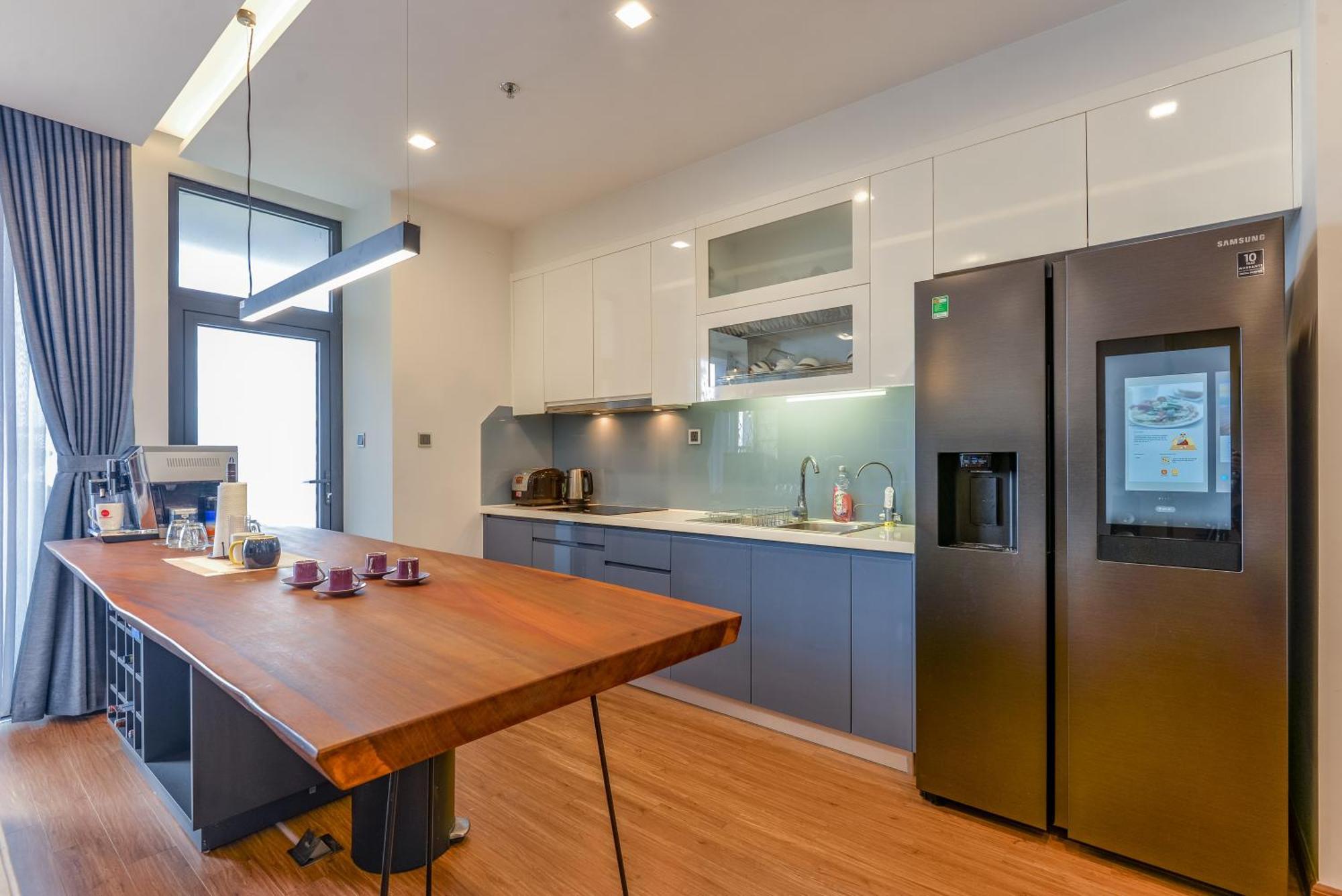 Luxury Serviced Apartment Vinhomes Metropolis Premium 河内 外观 照片